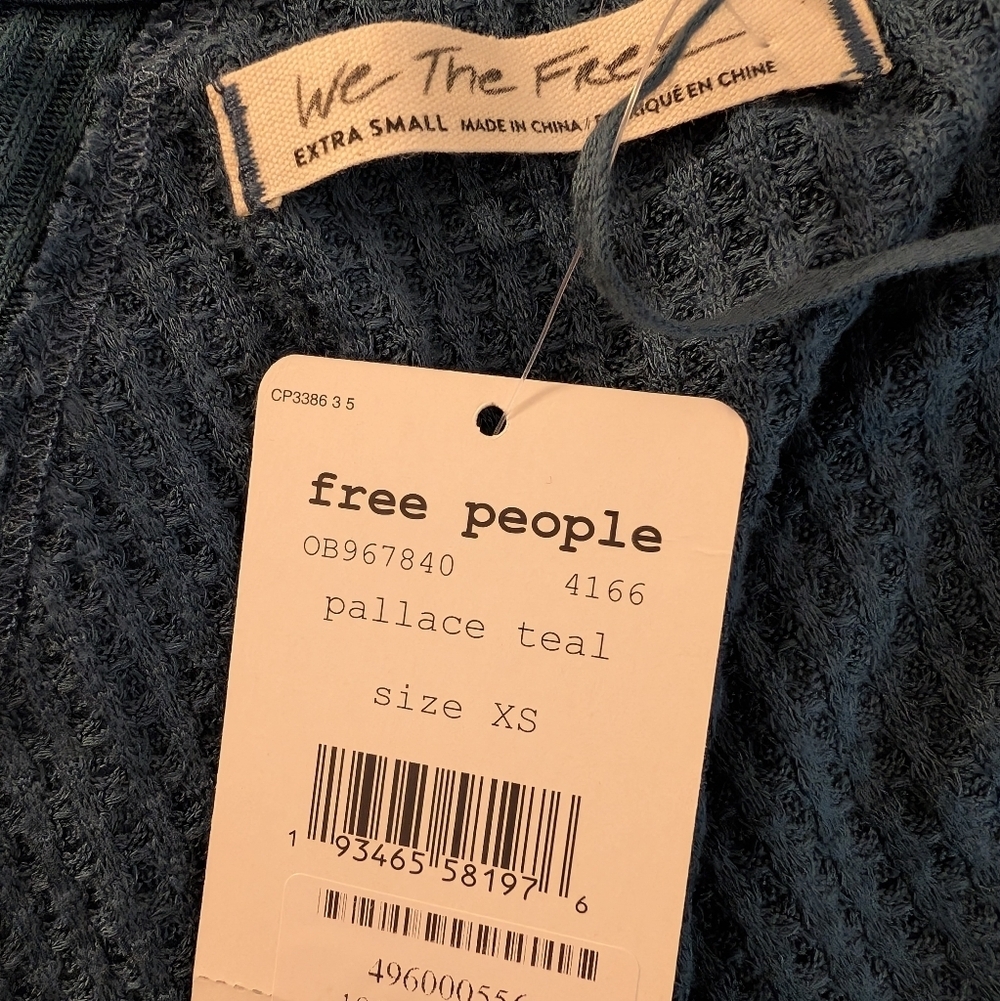 NWT Free People Waffle Knit V-Neck Top - Picture 7 of 8